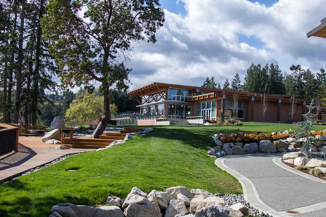 Brentwood College School Photo Brentwood College School Photo